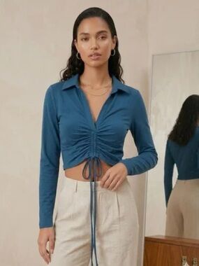 🏙️ Zara Ruched Front Crop Top 🏙️